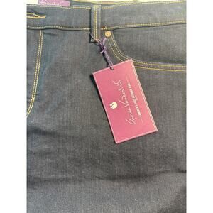 NWT Gloria Vanderbilt Jordon Curves Women's Jeans SIZE 20WS
